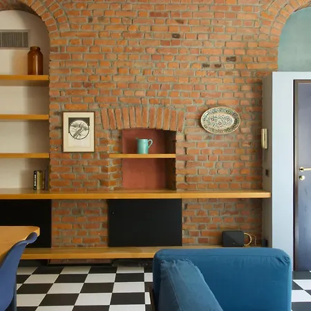 Διαμέρισμα Bocconi Color *